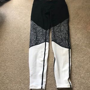 Old Navy Active Leggings